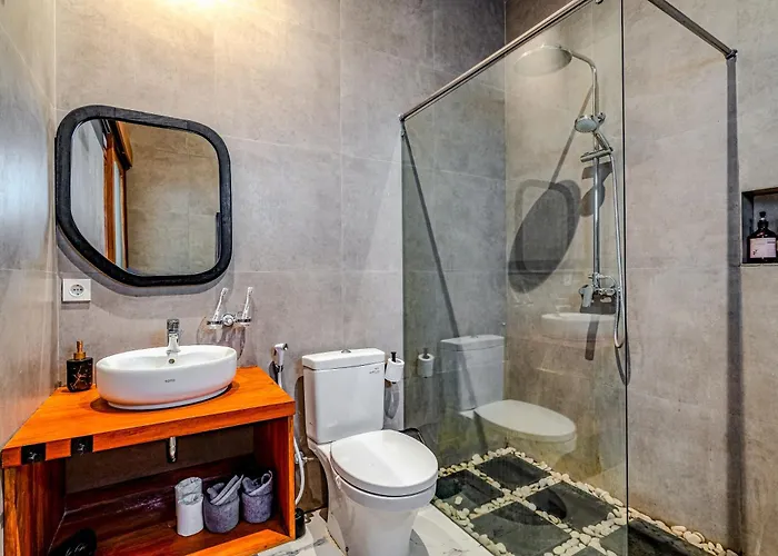 Modern 2br Imola With Private Pool, Fitness-corner And Jungle View In Canggu -bali Appartement *